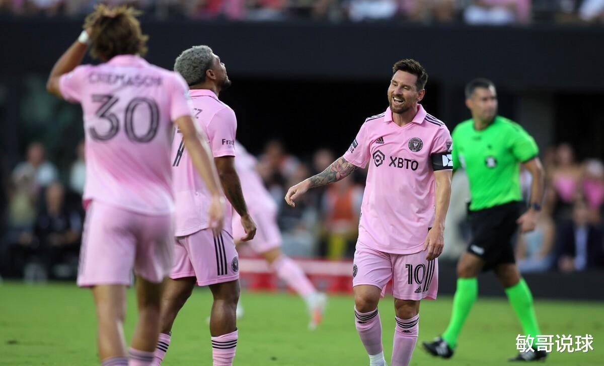 包含神勇发挥！一位新进球员喜获帽子戏法的词条