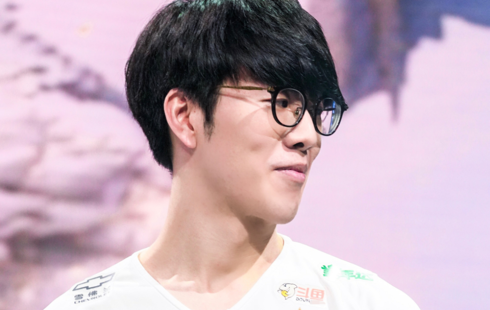 TheShy新星夺冠表现惊艳，独行侠未来可期！