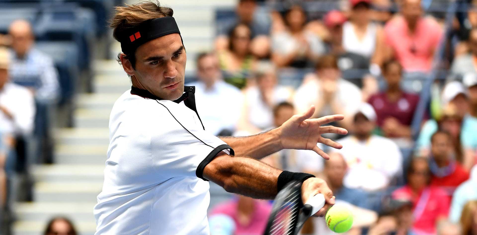 关于费德勒轻松击败库里晋级半决赛，竞技爆发！的信息