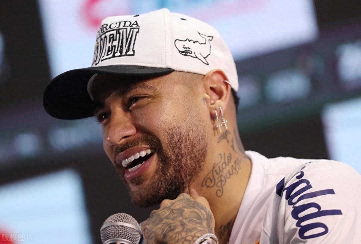 内马尔回归赛场，连败首场状态亮眼，雄鹿观众沸腾！